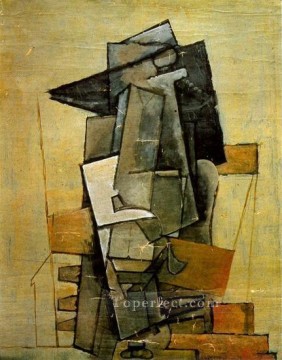 Homme assis 1 1915 Cubism Oil Paintings
